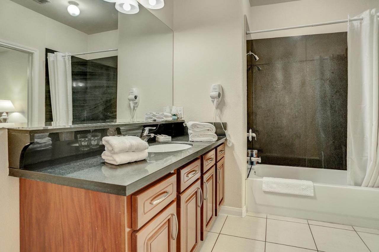 Villa Laverne 3 Bedroom Suite Furnished Condos Houston Dış mekan fotoğraf